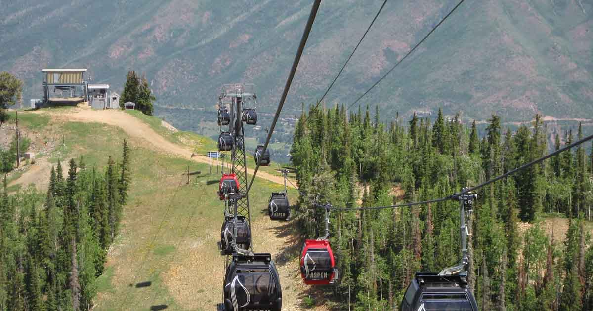 Aspen-Silver-Queen-Gondola