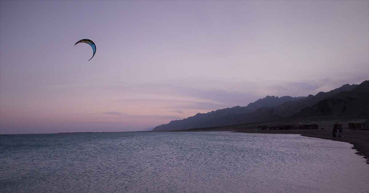 windsurf-o-kitesurf-mar-rosso
