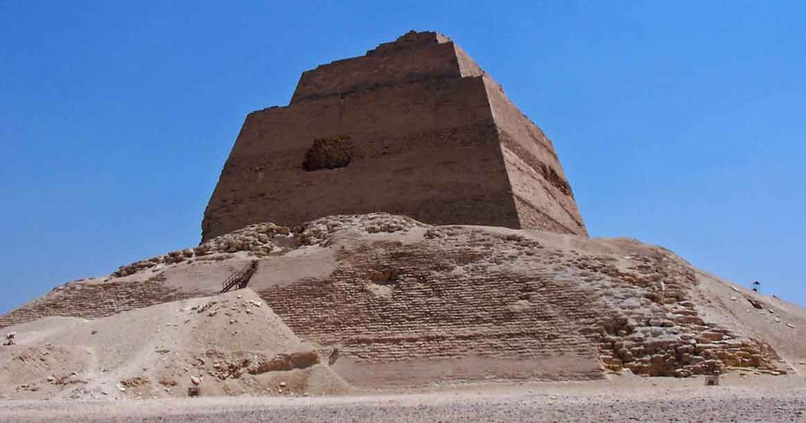 Piramide di Meidum