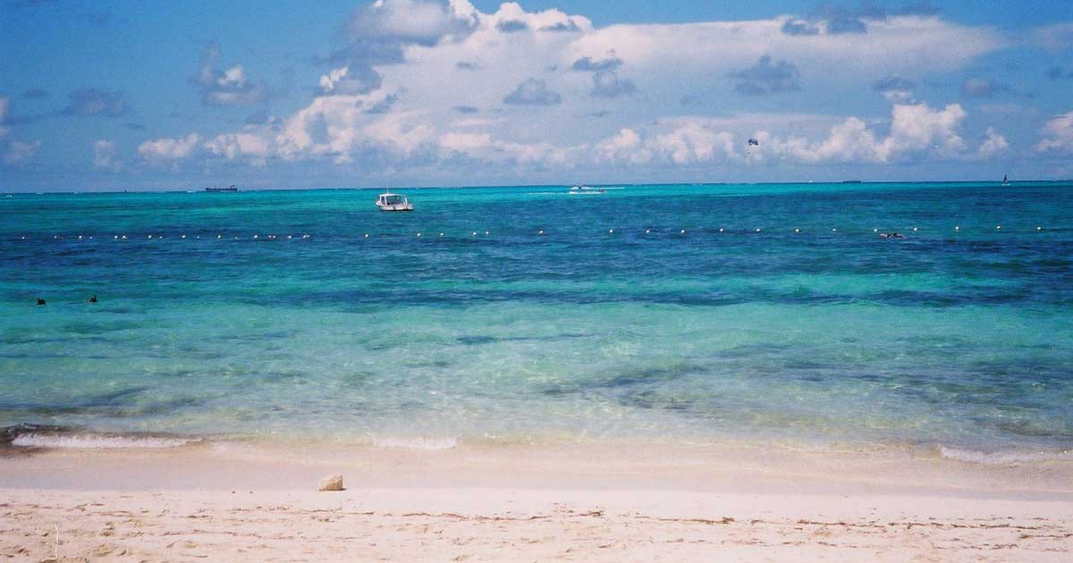 Cable-Beach nassau-bahamas Cable-Beach nassau-bahamas